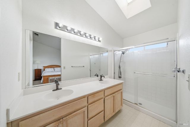 556 Somerville Cir, Vacaville, CA 95687