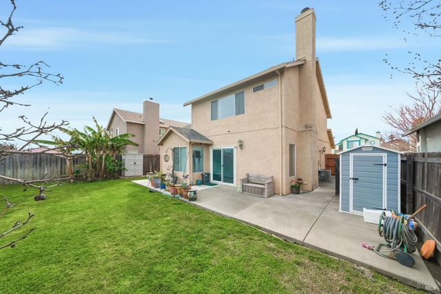 556 Somerville Cir, Vacaville, CA 95687