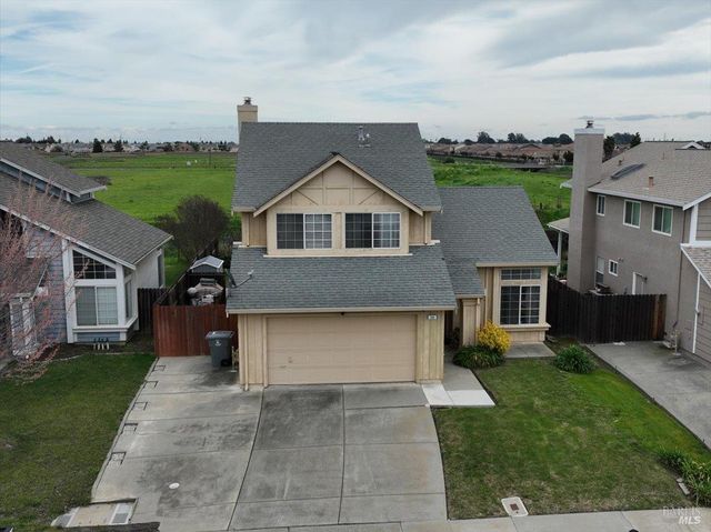 556 Somerville Cir, Vacaville, CA 95687