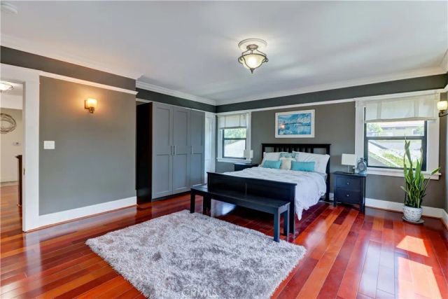 223 N. St. Andrews, Los Angeles, CA 90004