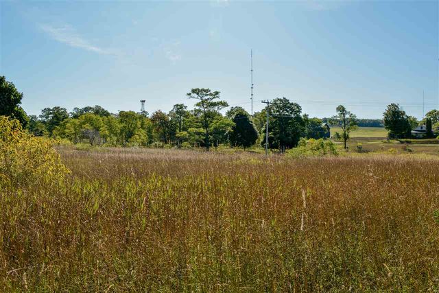 E Traverse Highway, Traverse City, MI 49684