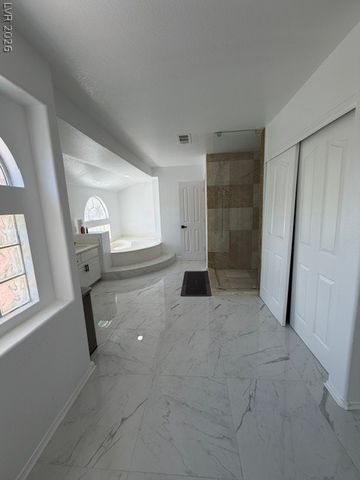 9572 Hawaiian Summer Street, Las Vegas, NV 89123