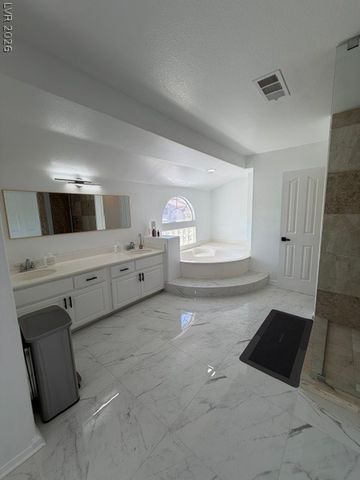 9572 Hawaiian Summer Street, Las Vegas, NV 89123