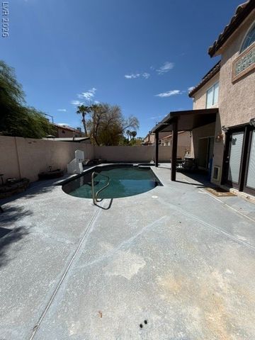9572 Hawaiian Summer Street, Las Vegas, NV 89123