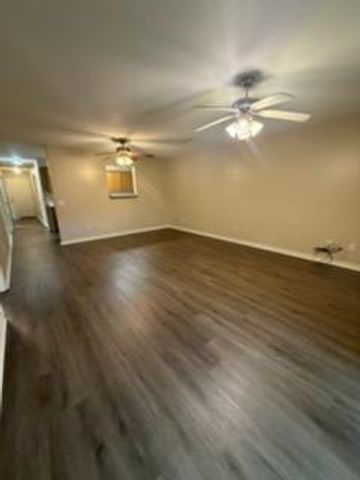 323 Graystone Circle, Centerton, AR 72719
