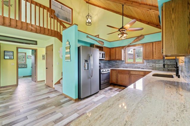 S1210 Remington Drive, La Valle, WI 53941