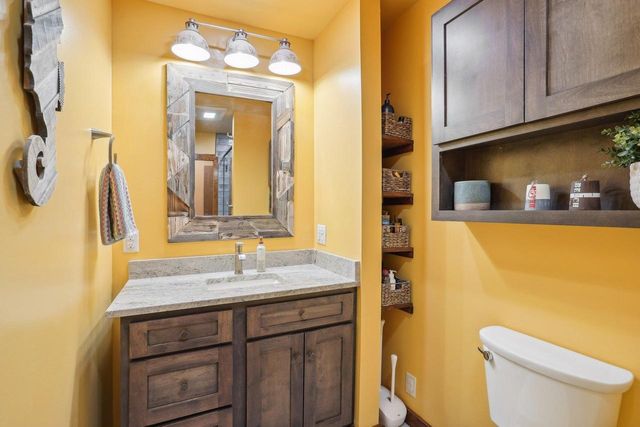 S1210 Remington Drive, La Valle, WI 53941