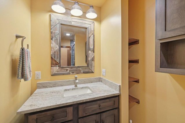 S1210 Remington Drive, La Valle, WI 53941