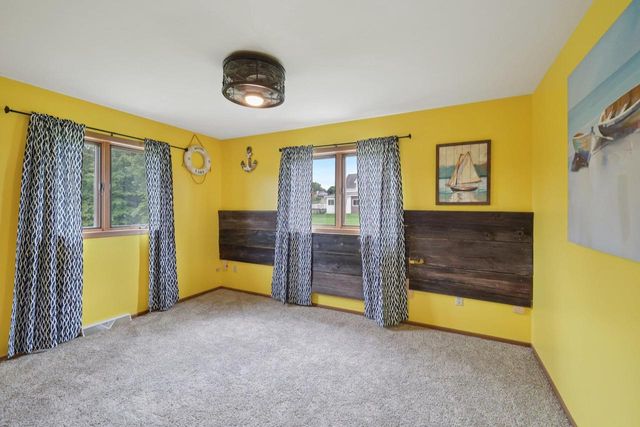 S1210 Remington Drive, La Valle, WI 53941