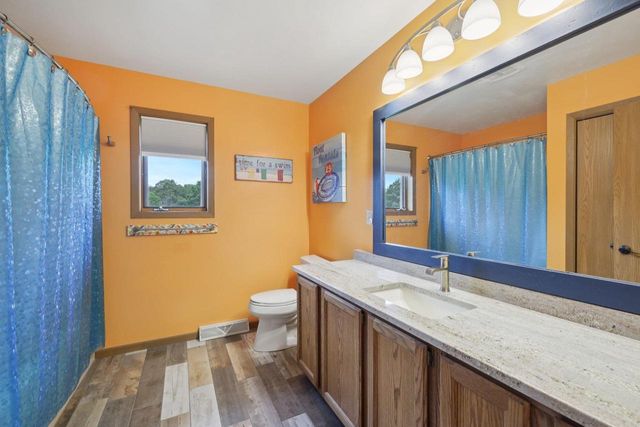 S1210 Remington Drive, La Valle, WI 53941