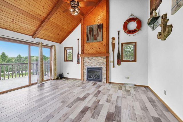 S1210 Remington Drive, La Valle, WI 53941