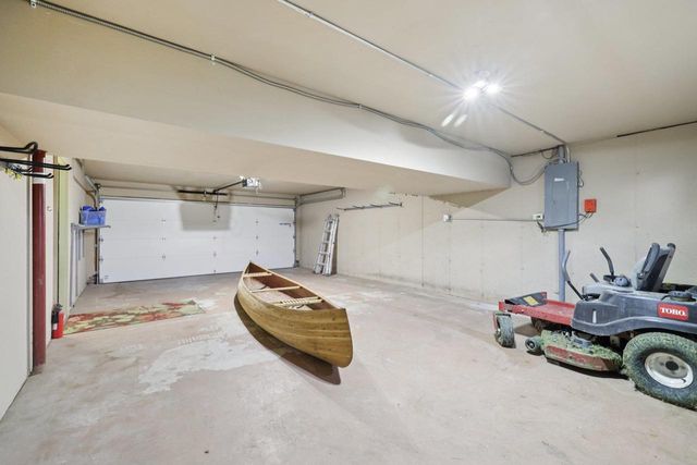 S1210 Remington Drive, La Valle, WI 53941