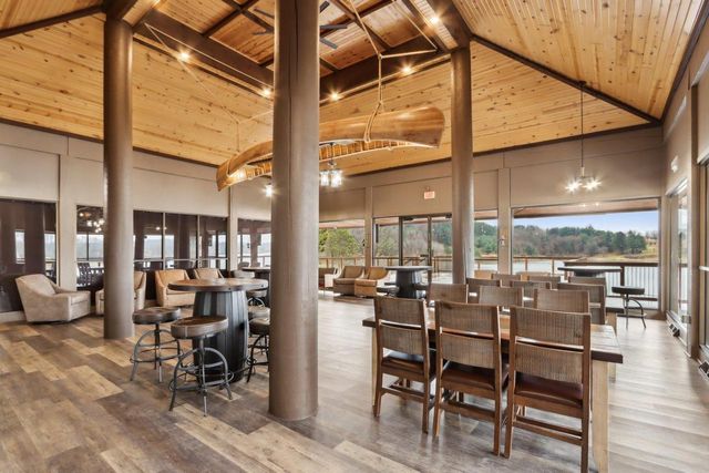 S1210 Remington Drive, La Valle, WI 53941