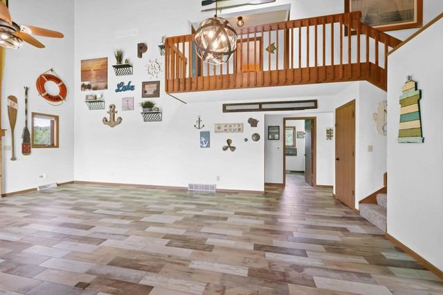 S1210 Remington Drive, La Valle, WI 53941