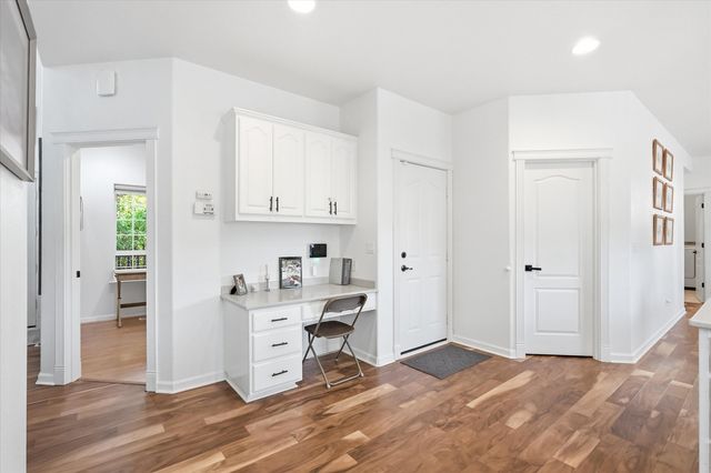305 Woodville Way, Rogue River, OR 97537