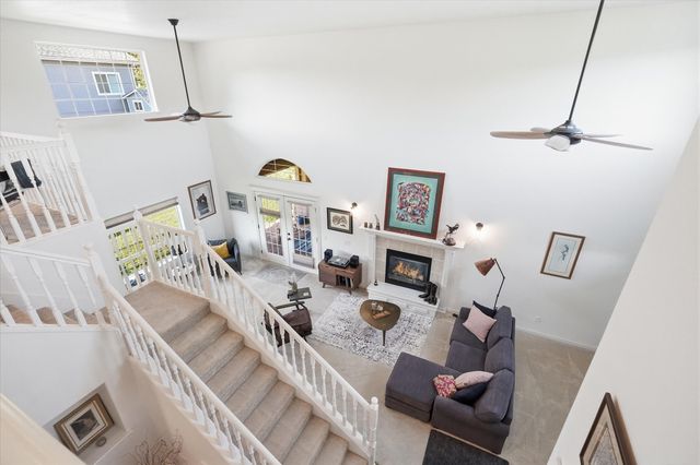305 Woodville Way, Rogue River, OR 97537