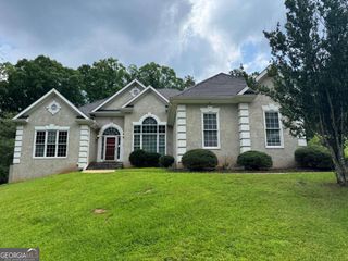 125 Arlington Trace, Fayetteville, GA 30215