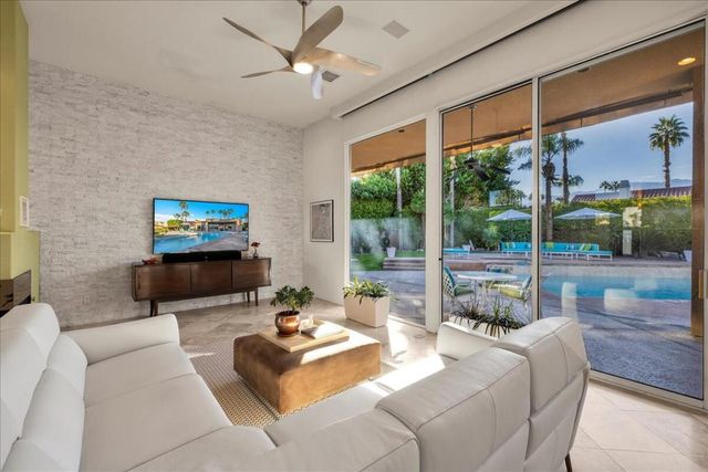 2 Silver Circle, Rancho Mirage, CA 92270