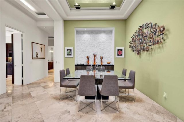 2 Silver Circle, Rancho Mirage, CA 92270