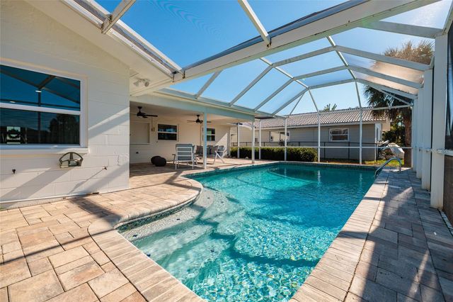 1985 MICHIGAN AVENUE NE, St Petersburg, FL 33703