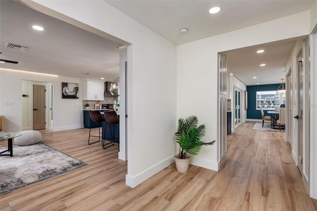 1985 MICHIGAN AVENUE NE, St Petersburg, FL 33703