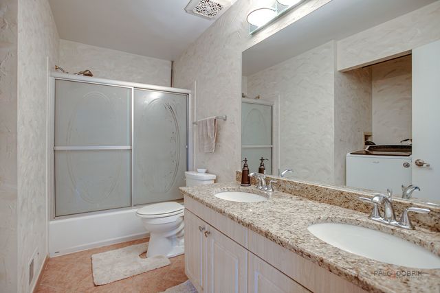 410 Lamont Terrace, Buffalo Grove, IL 60089