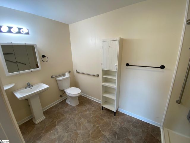 213 Destiny Drive, Gray Court, SC 29645