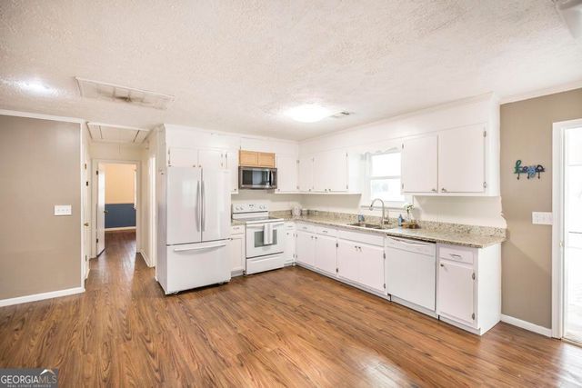 132 McVay Drive, Cochran, GA 31014