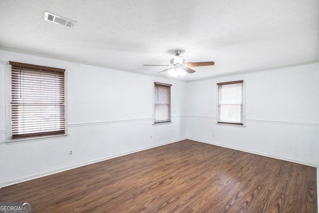 132 McVay Drive, Cochran, GA 31014