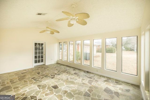 132 McVay Drive, Cochran, GA 31014