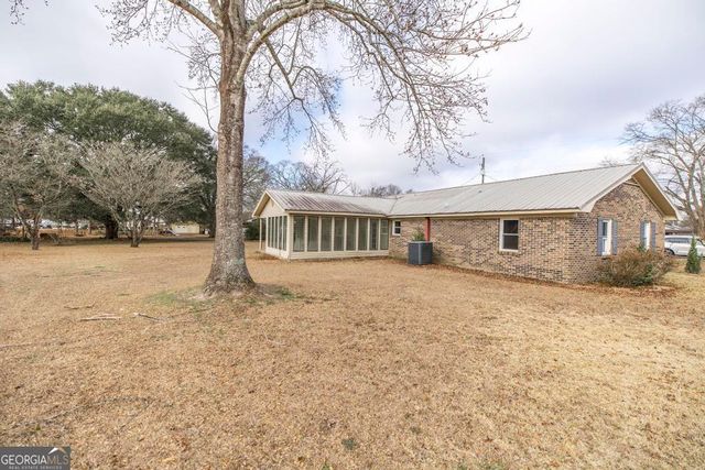 132 McVay Drive, Cochran, GA 31014