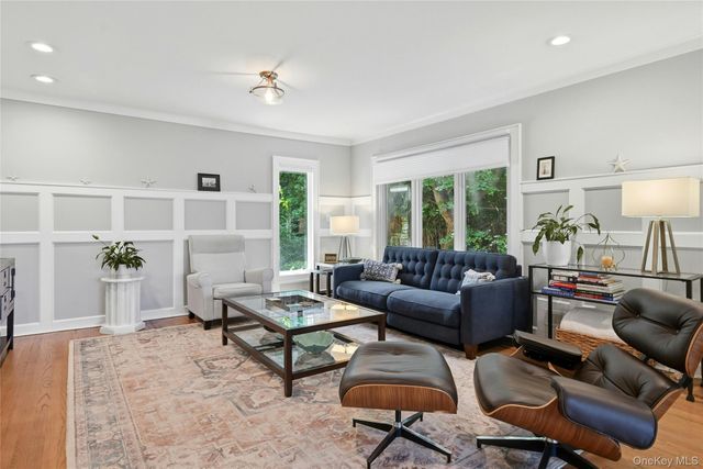 12 Valley Drive, Huntington Bay, NY 11743