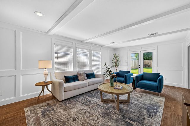 10935 Piping Rock Lane, Houston, TX 77042