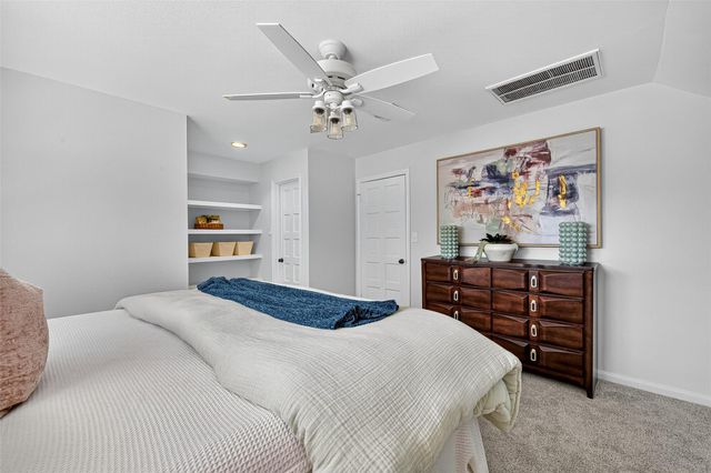 10935 Piping Rock Lane, Houston, TX 77042