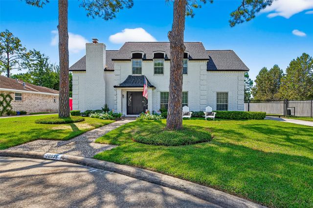 10935 Piping Rock Lane, Houston, TX 77042
