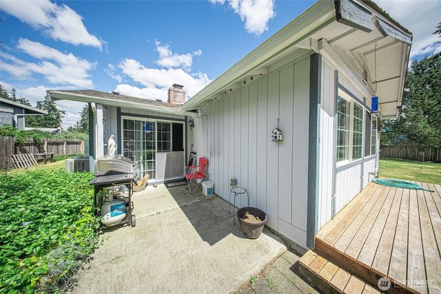 902 195th Street Ct E, Spanaway, WA 98387