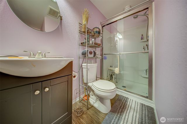 902 195th Street Ct E, Spanaway, WA 98387