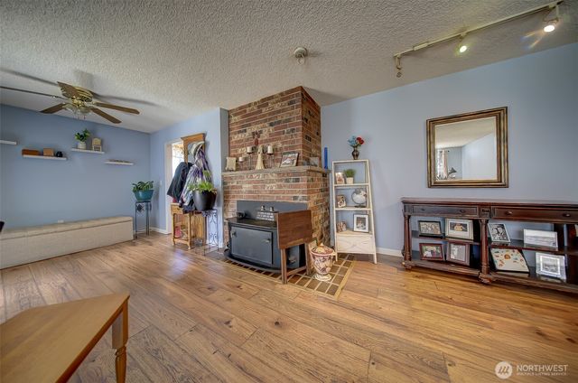 902 195th Street Ct E, Spanaway, WA 98387