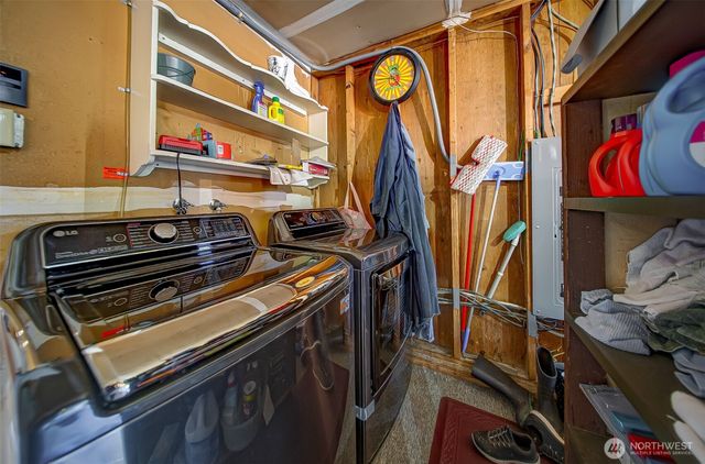 902 195th Street Ct E, Spanaway, WA 98387