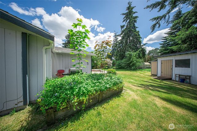 902 195th Street Ct E, Spanaway, WA 98387