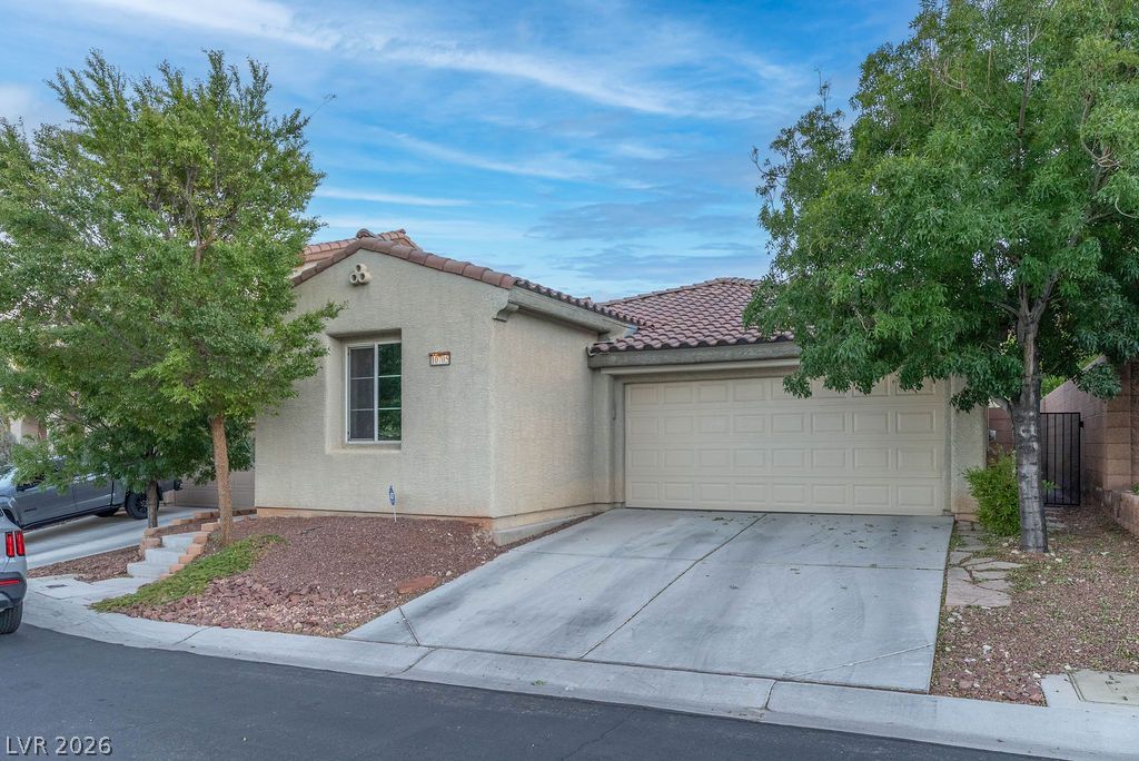 10705 Mentesana Avenue, Las Vegas, NV 89166 — exterior