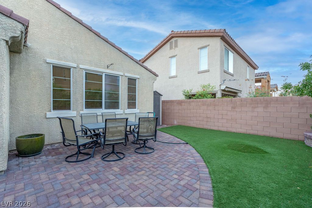 10705 Mentesana Avenue, Las Vegas, NV 89166 — photo 5