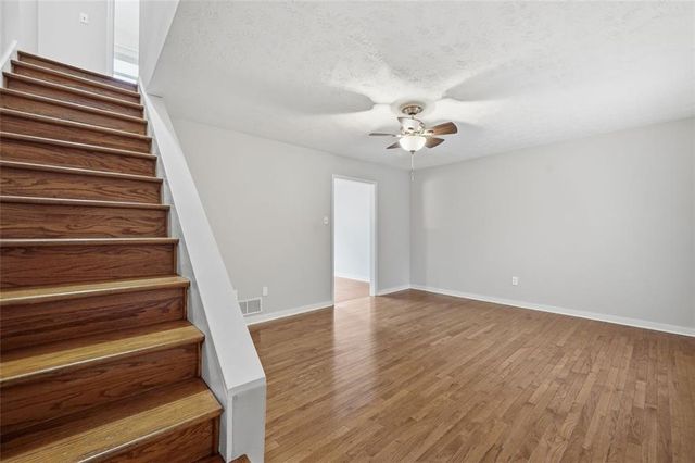 1071 OAKLAND SE Avenue D, Conyers, GA 30012