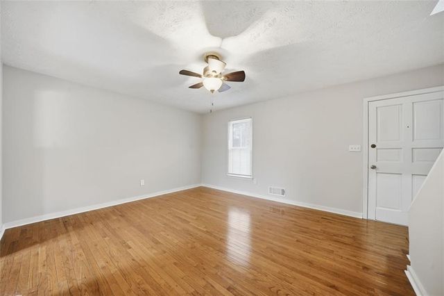 1071 OAKLAND SE Avenue D, Conyers, GA 30012