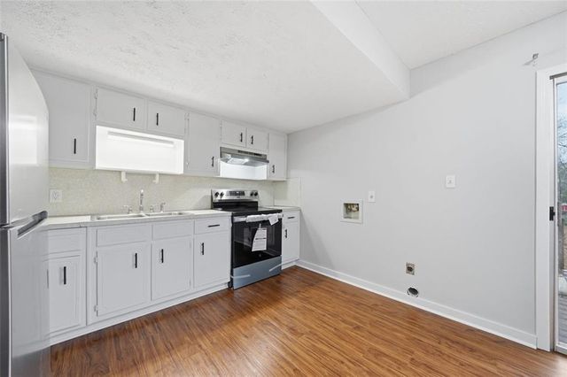 1071 OAKLAND SE Avenue D, Conyers, GA 30012