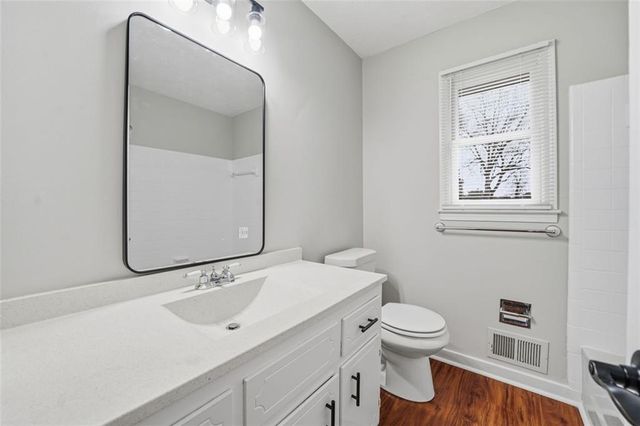 1071 OAKLAND SE Avenue D, Conyers, GA 30012