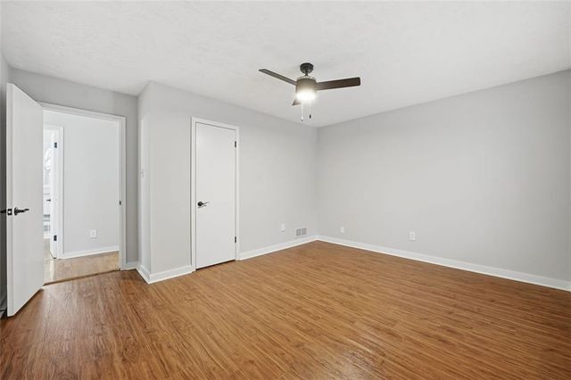 1071 OAKLAND SE Avenue D, Conyers, GA 30012