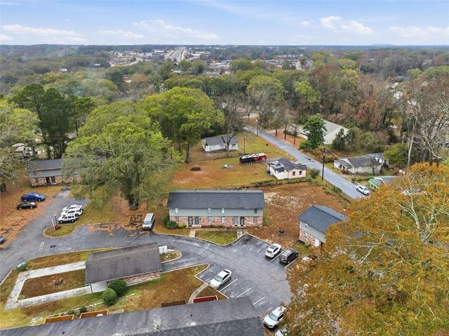 1071 OAKLAND SE Avenue D, Conyers, GA 30012