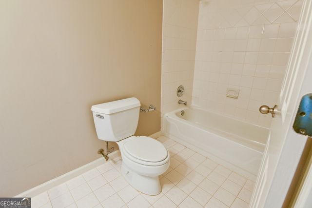 1868 De Winton Place, Lawrenceville, GA 30043
