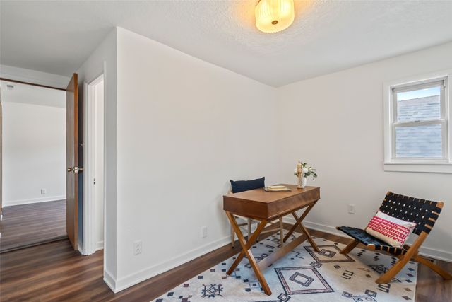 718 Elm Street, West Des Moines, IA 50265